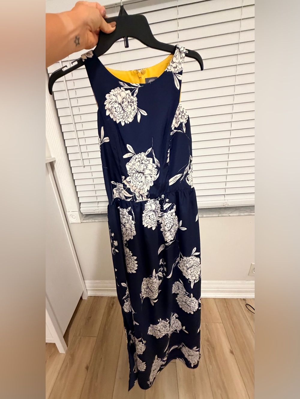 Vince Camuto Navy Maxi Dress with White Floral Print